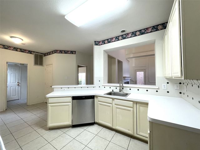 4108 Hedgerow Drive, Plano, TX 75024