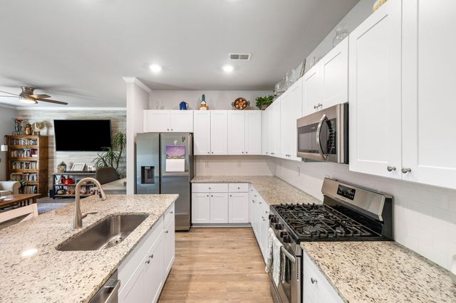 313 Squire Pope Road, Summerville, SC 29486
