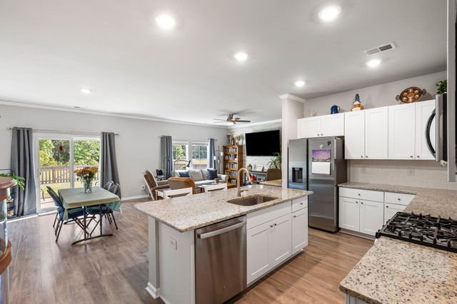 313 Squire Pope Road, Summerville, SC 29486