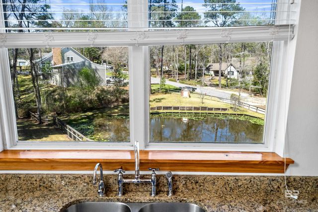 7310 Cadet Drive, Spanish Fort, AL 36527