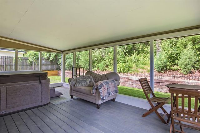 3308 Fairfax Street, Eau Claire, WI 54701