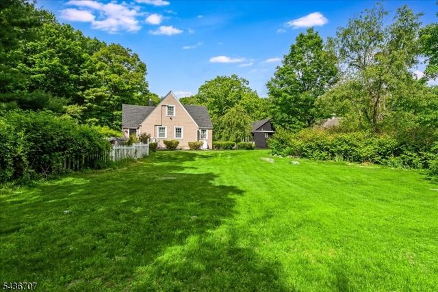 373 Green Rd, Sparta Twp., NJ 07871