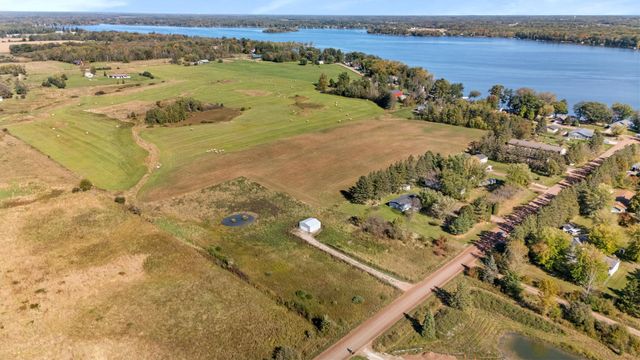 9537 Birchview Road, Grasston, MN 55030