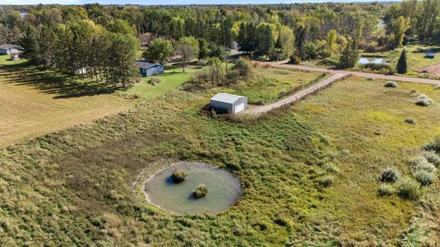 9537 Birchview Road, Grasston, MN 55030