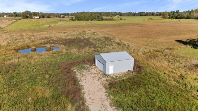 9537 Birchview Road, Grasston, MN 55030