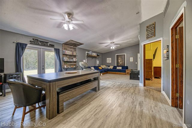 5430 Busch Road, Taymouth Township, MI 48415