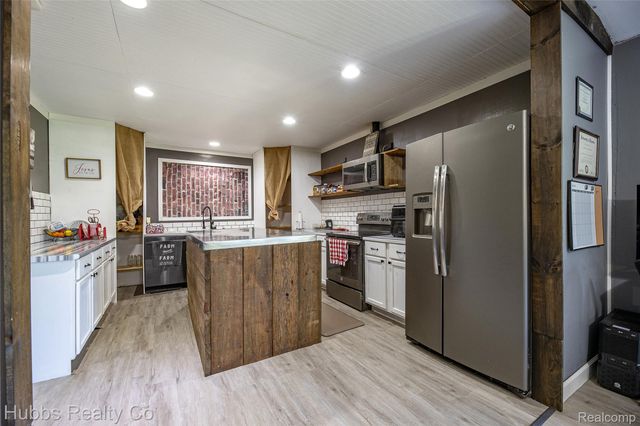 5430 Busch Road, Taymouth Township, MI 48415