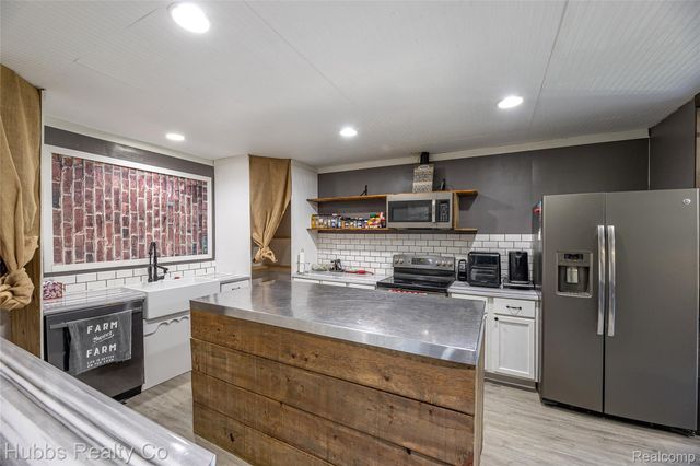 5430 Busch Road, Taymouth Township, MI 48415