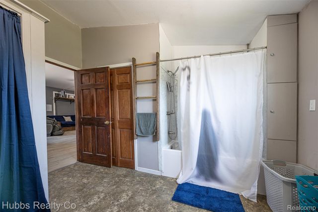 5430 Busch Road, Taymouth Township, MI 48415