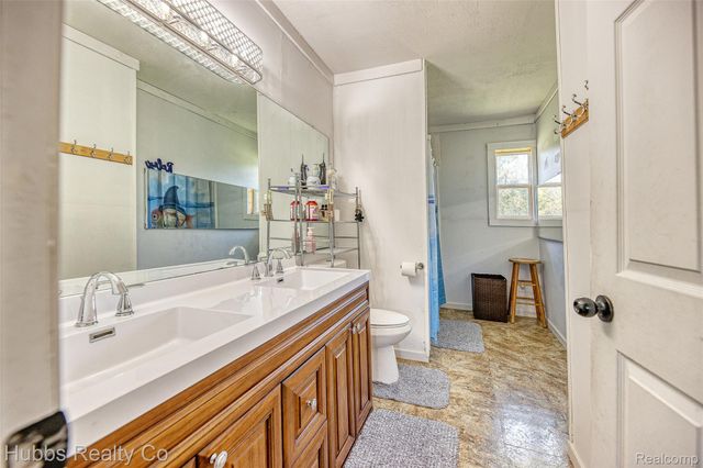 5430 Busch Road, Taymouth Township, MI 48415