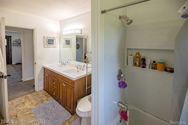 5430 Busch Road, Taymouth Township, MI 48415