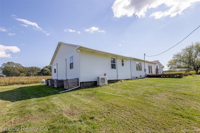 5430 Busch Road, Taymouth Township, MI 48415