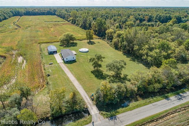 5430 Busch Road, Taymouth Township, MI 48415