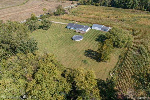 5430 Busch Road, Taymouth Township, MI 48415