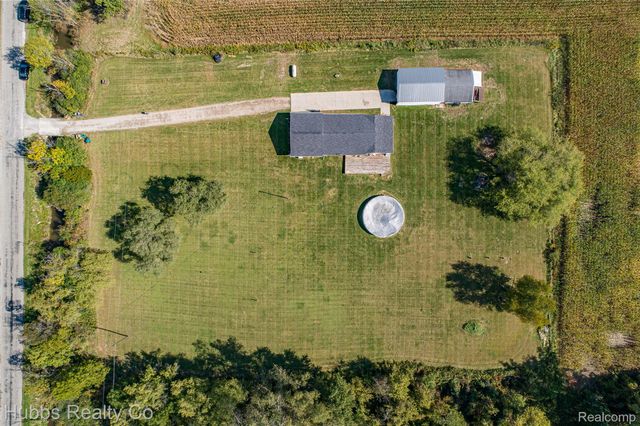 5430 Busch Road, Taymouth Township, MI 48415