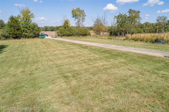 5430 Busch Road, Taymouth Township, MI 48415