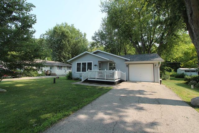 841 Legion DRIVE, Twin Lakes, WI 53181