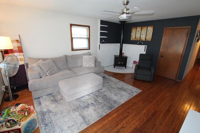841 Legion DRIVE, Twin Lakes, WI 53181
