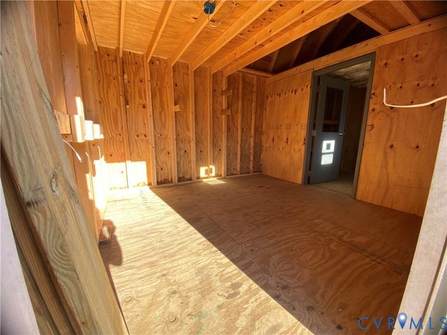 152 Chesterfield Ave, Colonial Heights, VA 23834