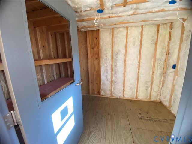 152 Chesterfield Ave, Colonial Heights, VA 23834