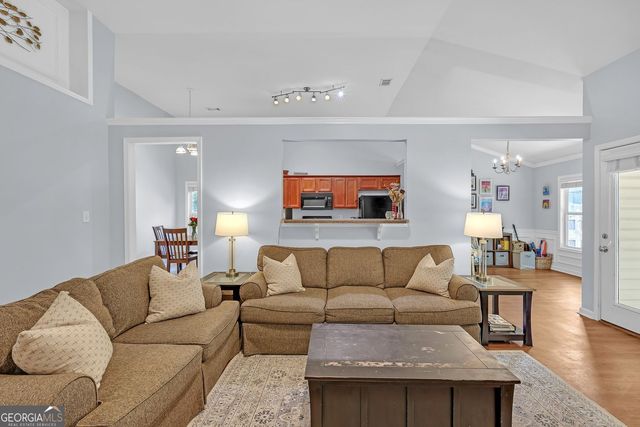 2511 Southhaven Lane, Buford, GA 30519