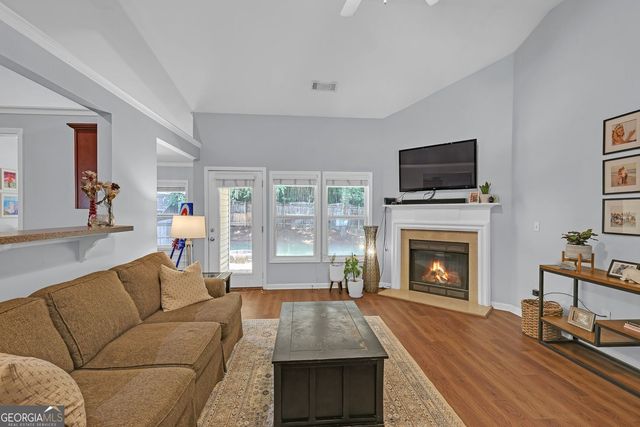 2511 Southhaven Lane, Buford, GA 30519