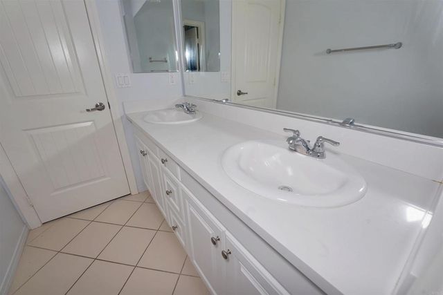 37604 River Oats Lane, French Valley, CA 92563