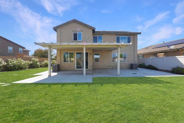37604 River Oats Lane, French Valley, CA 92563