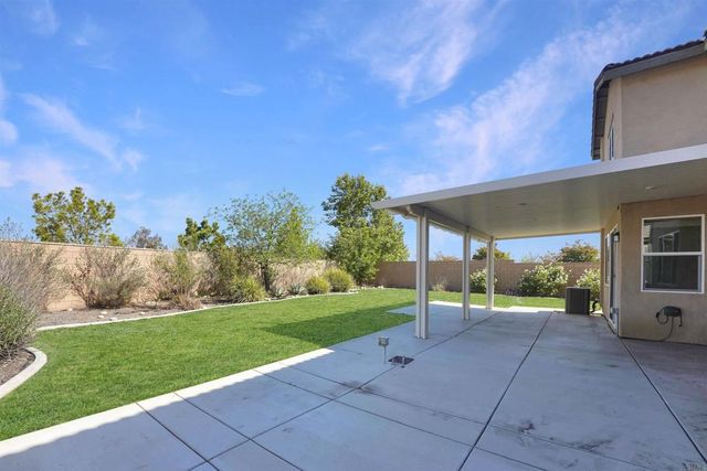 37604 River Oats Lane, French Valley, CA 92563
