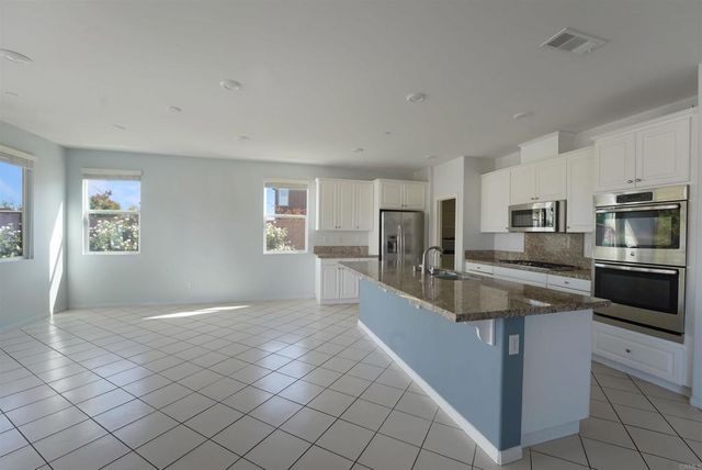 37604 River Oats Lane, French Valley, CA 92563