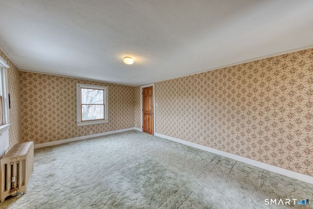 879 Neipsic Road, Glastonbury, CT 06033