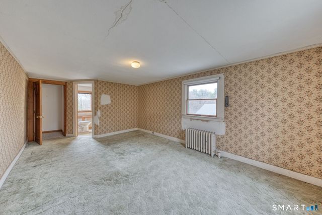 879 Neipsic Road, Glastonbury, CT 06033