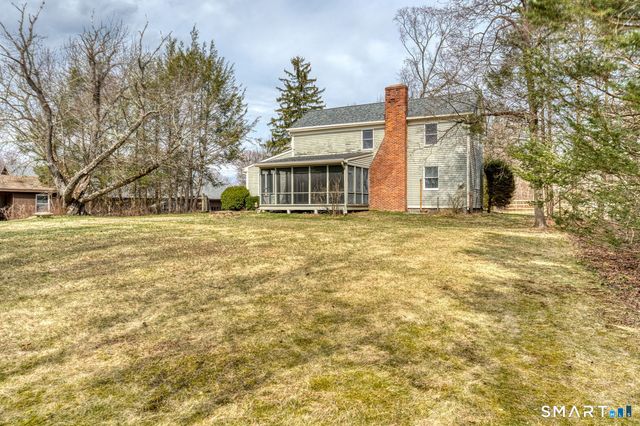 879 Neipsic Road, Glastonbury, CT 06033