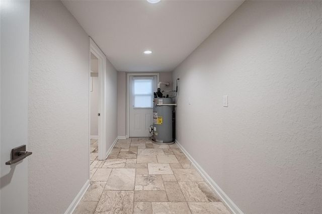 7 LAKE HOLLINGSWORTH DRIVE, Lakeland, FL 33803