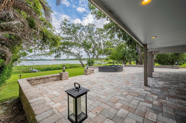 7 LAKE HOLLINGSWORTH DRIVE, Lakeland, FL 33803