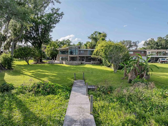 7 LAKE HOLLINGSWORTH DRIVE, Lakeland, FL 33803