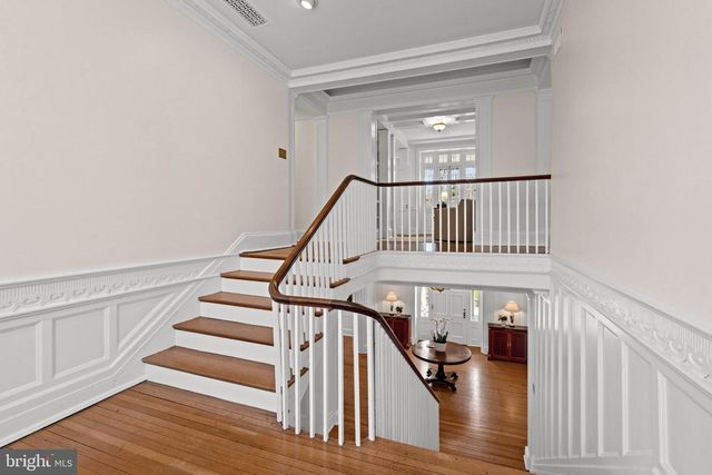 2325 PORTER STREET, Washington, DC 20008