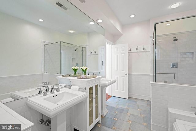 2325 PORTER STREET, Washington, DC 20008