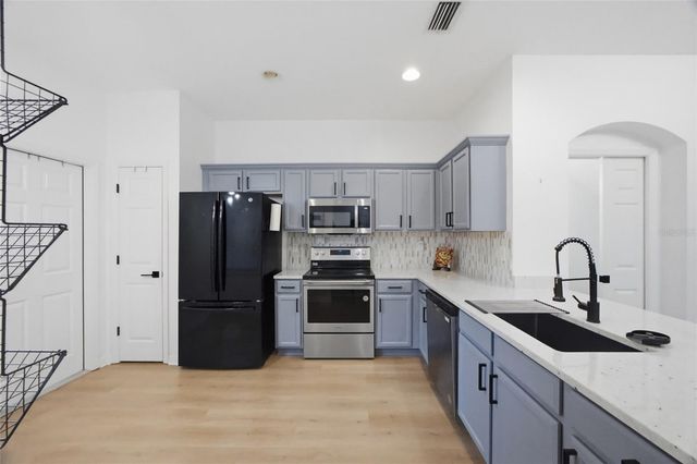 6229 DUCK KEY COURT, Tampa, FL 33625