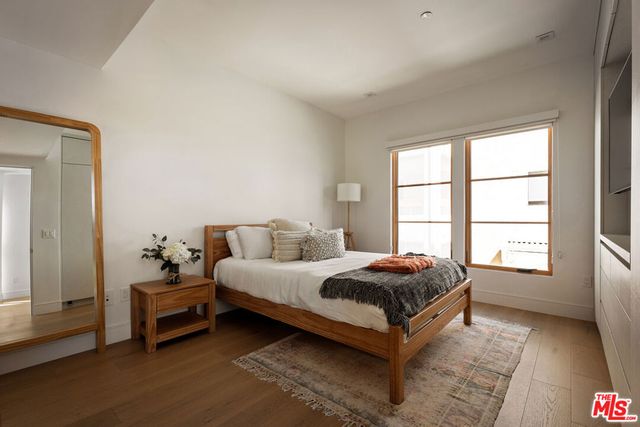 1033 N Vista Street D, West Hollywood, CA 90046