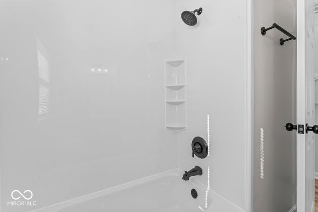 8807 Center Street, Indianapolis, IN 46234