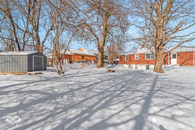 8807 Center Street, Indianapolis, IN 46234