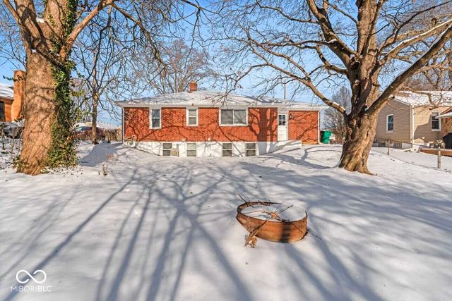 8807 Center Street, Indianapolis, IN 46234