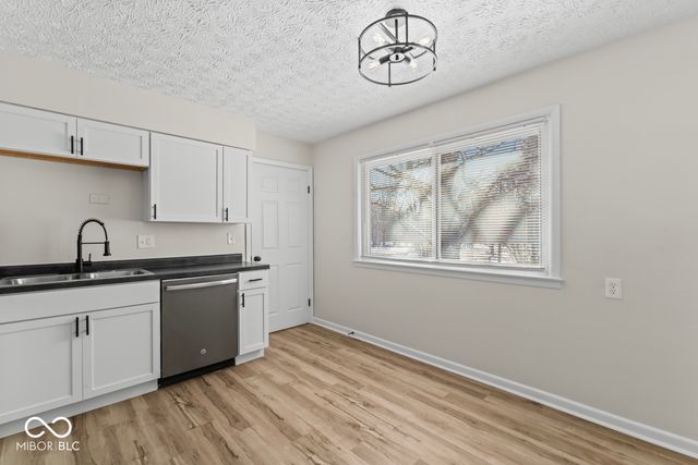 8807 Center Street, Indianapolis, IN 46234