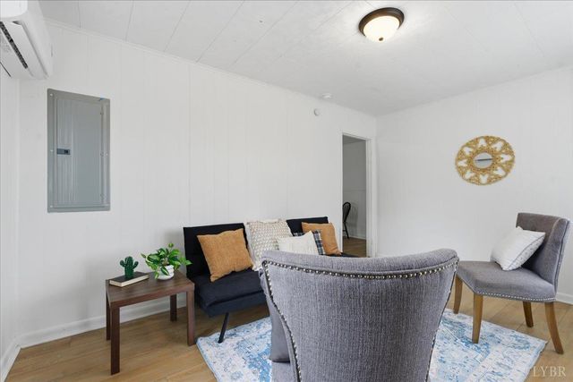 292 Evergreen Avenue, Appomattox, VA 24522