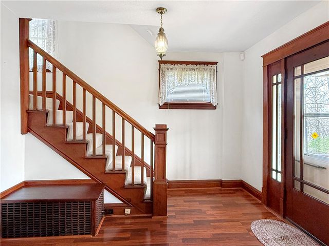 1135 N Liberty St, Taylor Twp, PA 16102