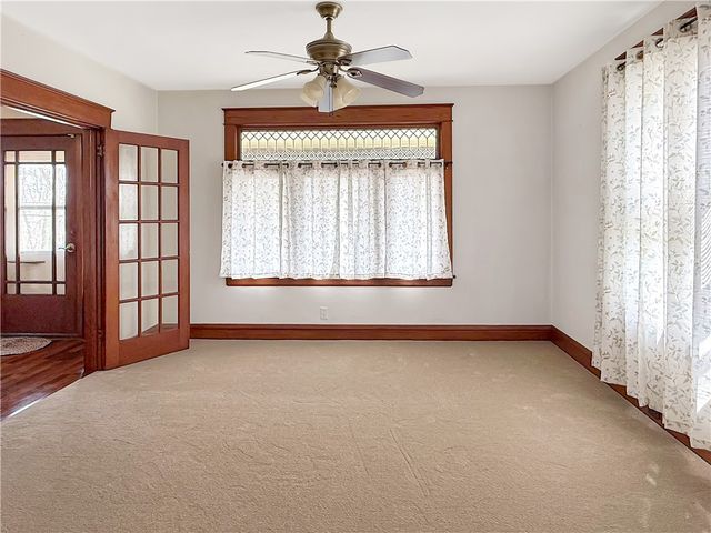 1135 N Liberty St, Taylor Twp, PA 16102
