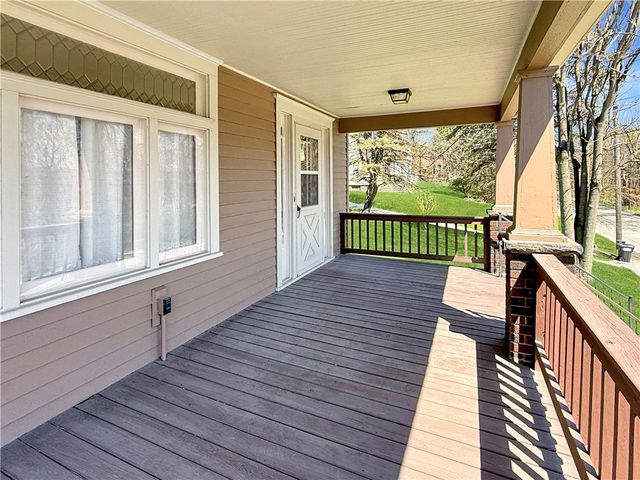 1135 N Liberty St, Taylor Twp, PA 16102