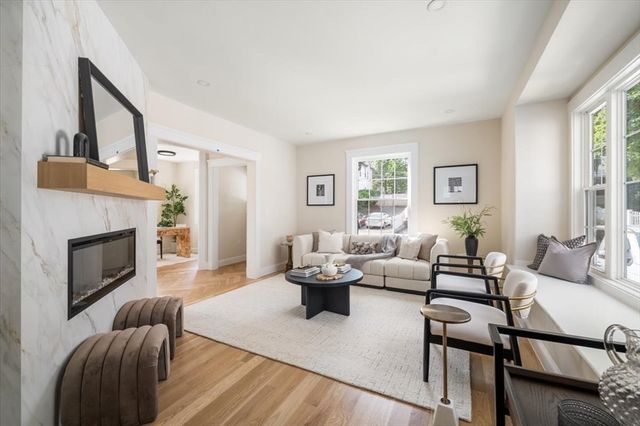 8 Hollis Street, Newton, MA 02458