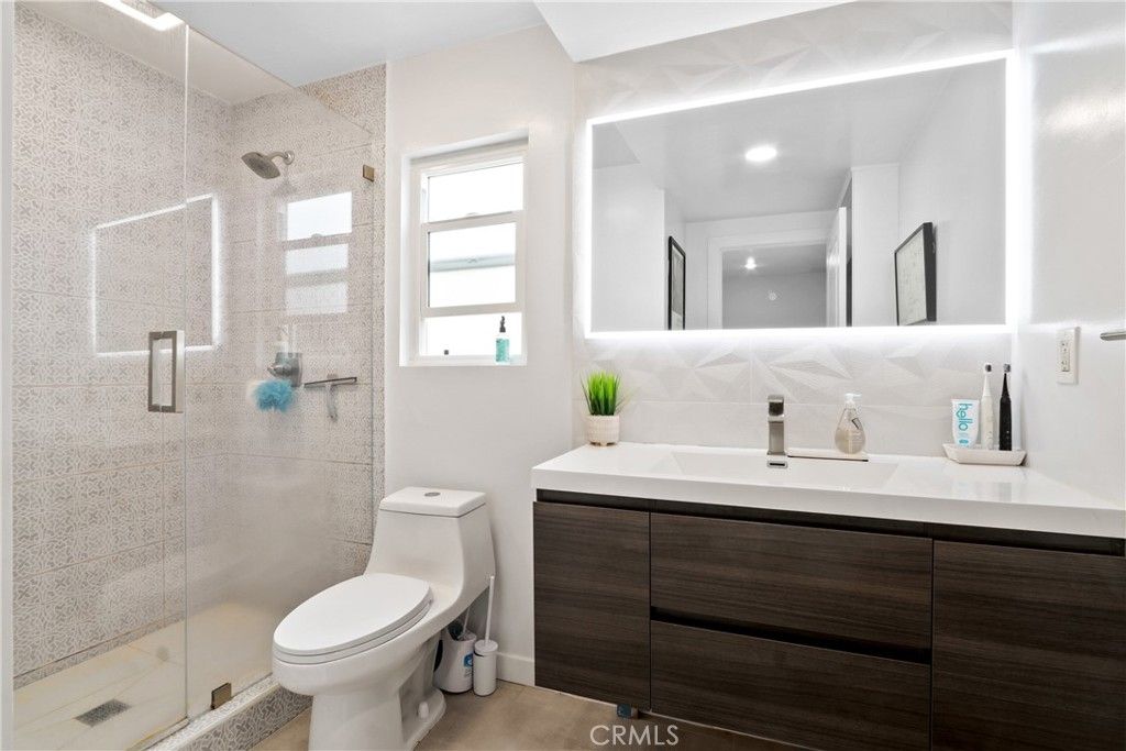 Image 12 of property listing at 1652 Calle Miradero, San Dimas, CA 91773